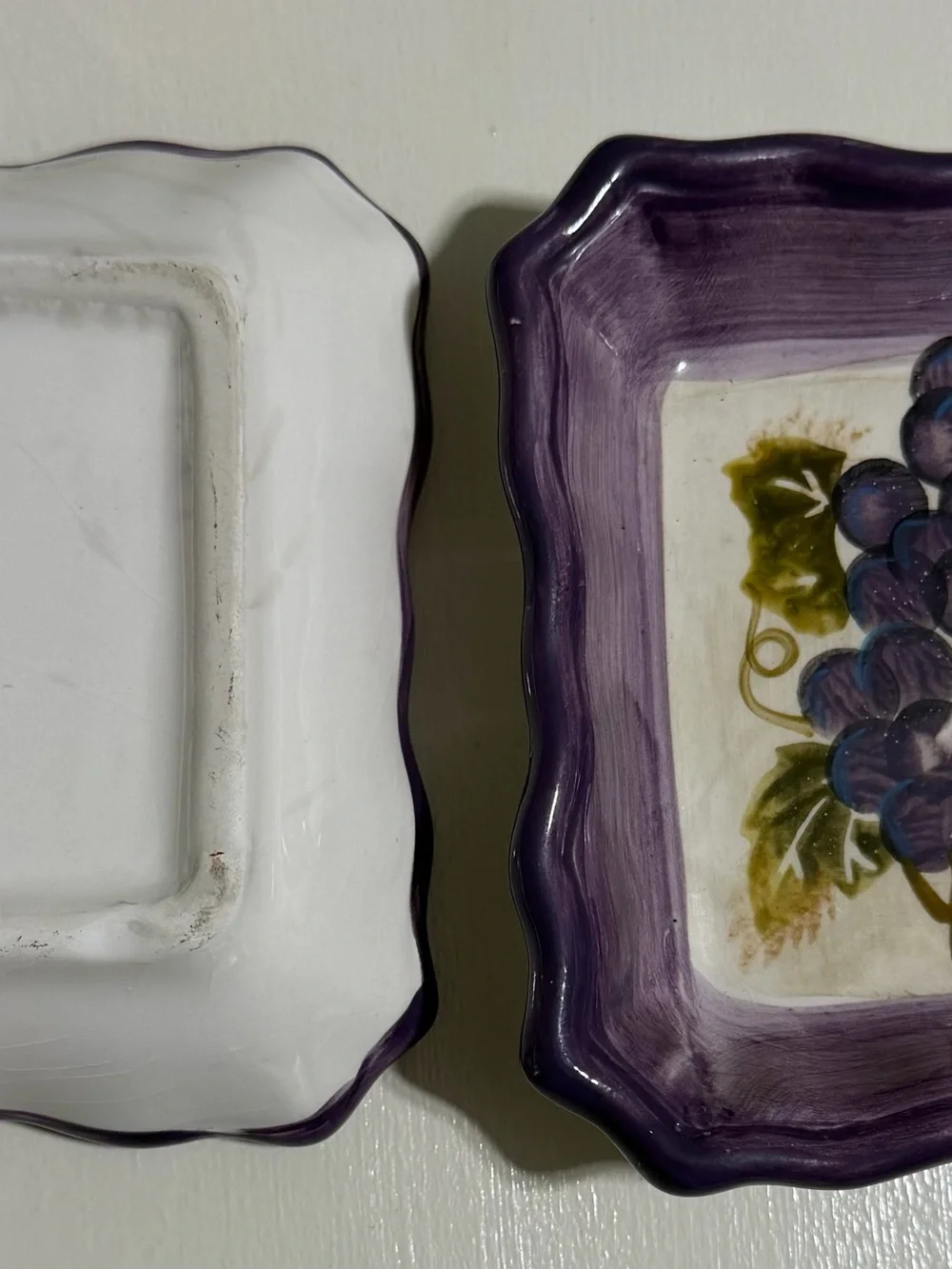 Set of 2 Tabletops Unlimited Merlot Grape Dip Dishes